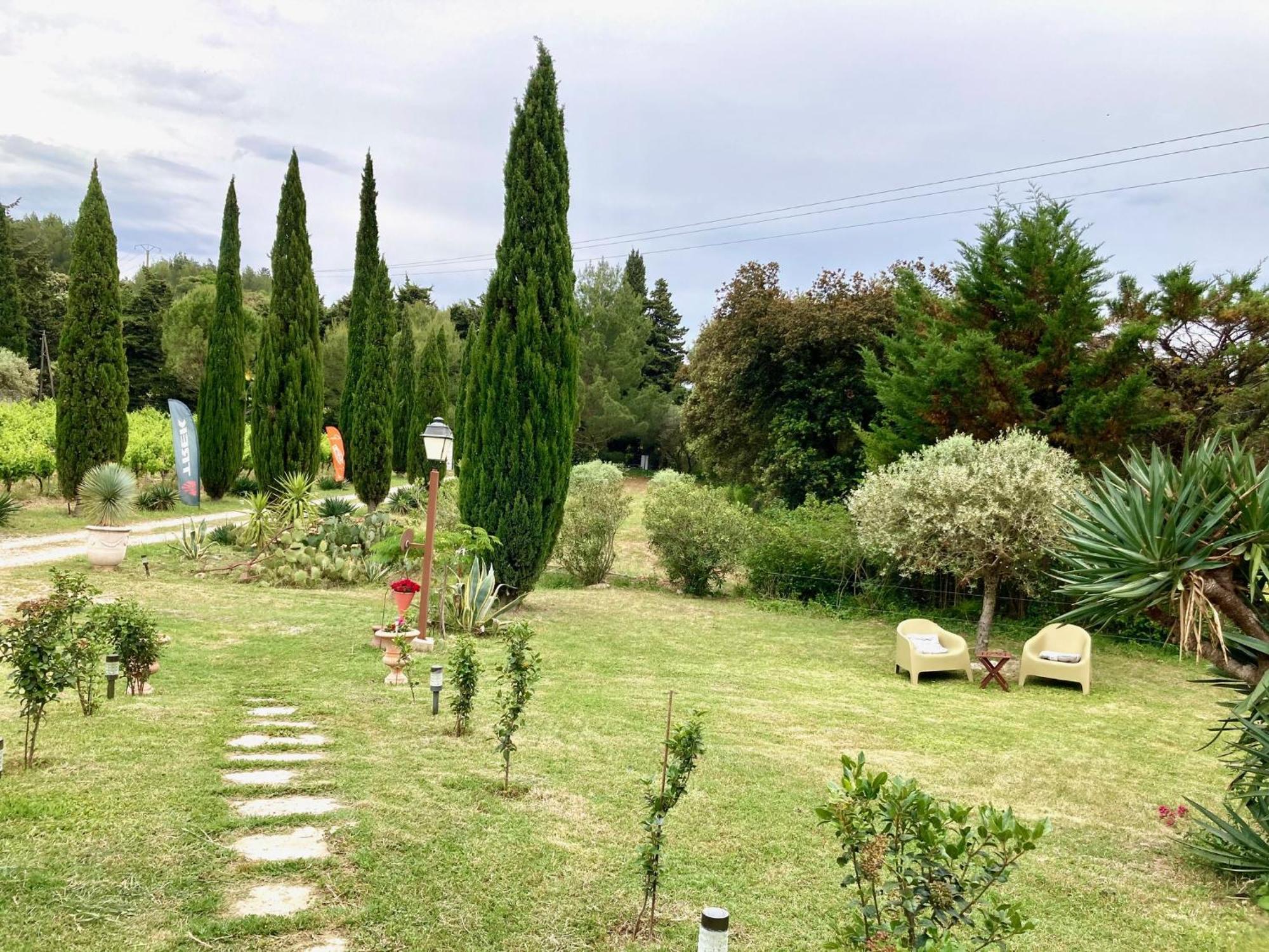 Domaine Des Lavarines Morieres-les-Avignon المظهر الخارجي الصورة